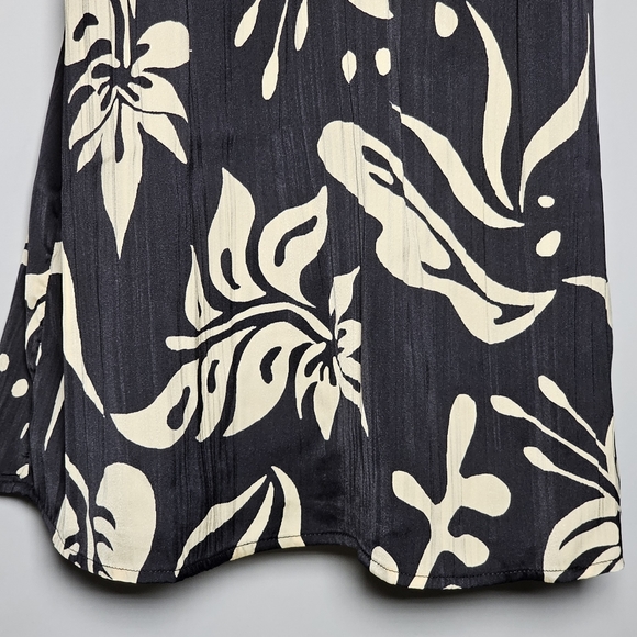 GAP spaghetti strap relaxed Floral Tank Top nwt small - Picture 4 of 6